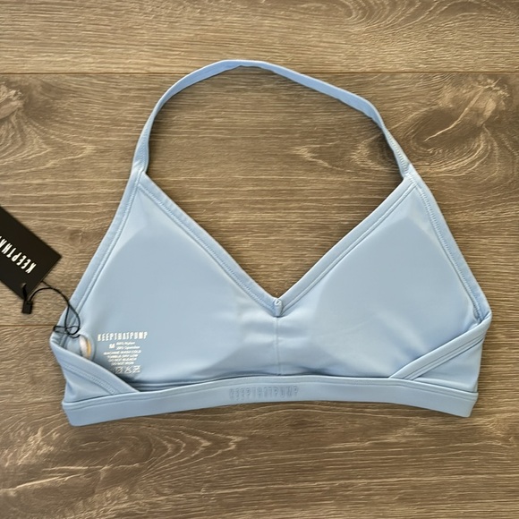 HALTER SPORTS BRA - Picture 3 of 6